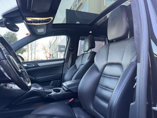 PORSCHE Cayenne Turbo S