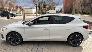 CUPRA Leon 1.5 eTSI 110kW Launch Edition DSG