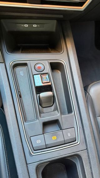 CUPRA Leon 1.5 eTSI 110kW Launch Edition DSG