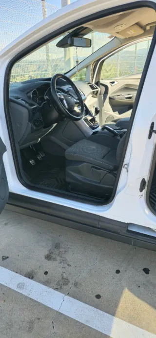 Ford Grand C-MAX 2015