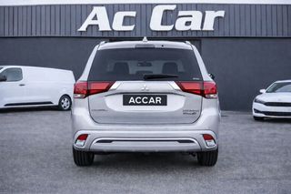 MITSUBISHI Outlander 2.4 PHEV Motion Auto 4WD