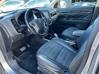 MITSUBISHI Outlander 2.4 PHEV Motion Auto 4WD