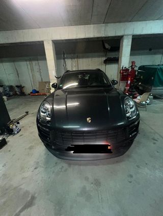 PORSCHE Macan S
