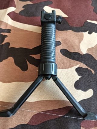 Bipode Táctico GPS USA