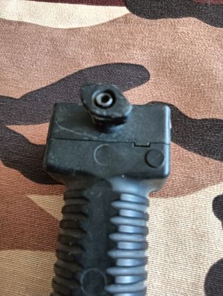 Bipode Táctico GPS USA