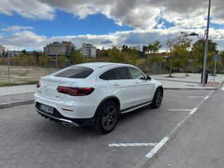 MERCEDES-BENZ GLC Coupe GLC 300 e 4MATIC