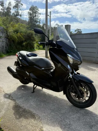Yamaha X Max 400cc Scooter Negro