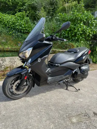 Yamaha X Max 400cc Scooter Negro