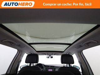 Volkswagen Touran 2.0 TDI Advance BlueMotion