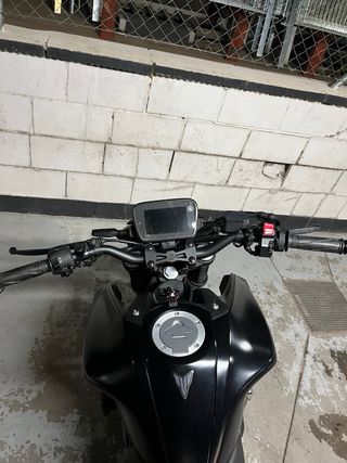 Yamaha MT-125 Negra