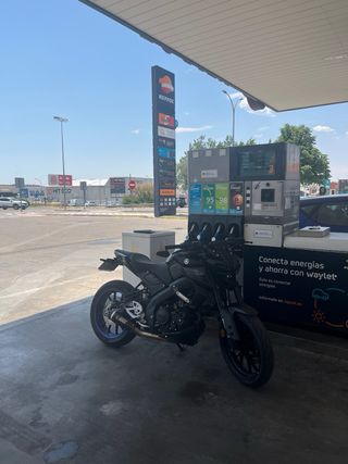 Yamaha MT-125 Negra