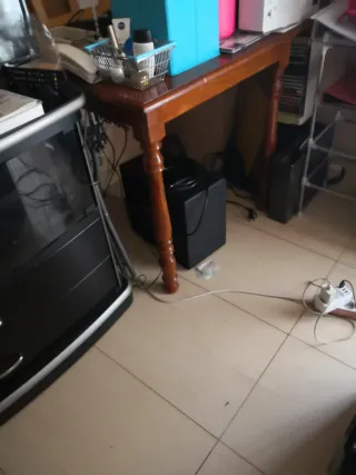 Mesa de madera maciza
