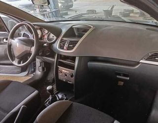 Peugeot 9649986580 piloto tras der 207 468269