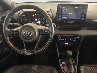 TOYOTA YARIS YA Yaris - MY21