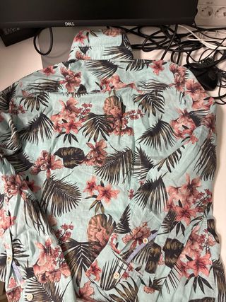 Camisa Mango floral