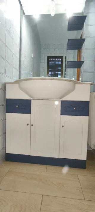 Mueble baño lavabo y espejo