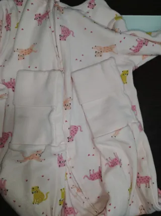Pijama bebé estampado tigres rosa
