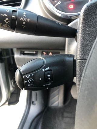 Peugeot 5008 PEUGEOT 5008 1.6 HDI 110 cv