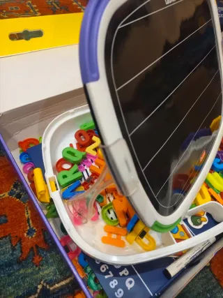 Quercetti Tablet Magnetica + 700 Magneti