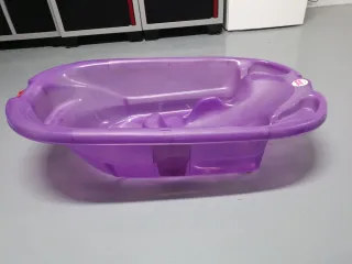 Bañera para bebé morada