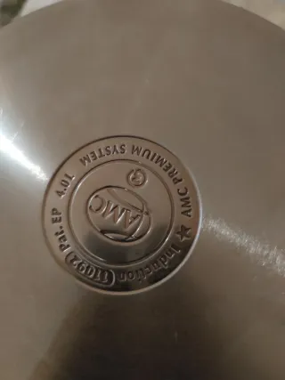 Olla AMC con termómetro