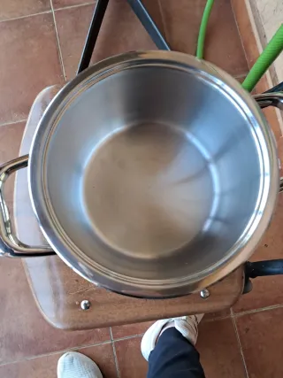 Olla AMC con termómetro