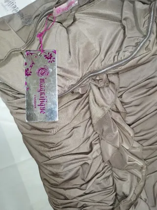 Vestido palabra de honor drapeado