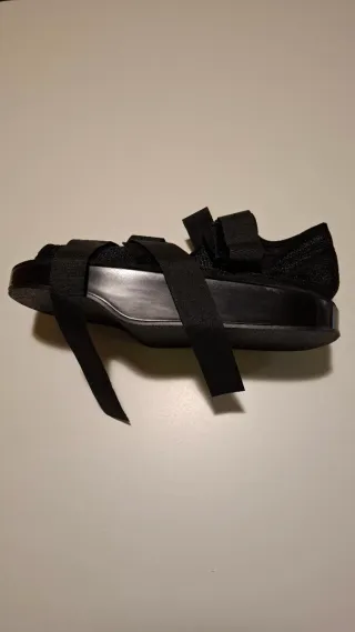 Zapato Postquirúrgico Negro Nuevo