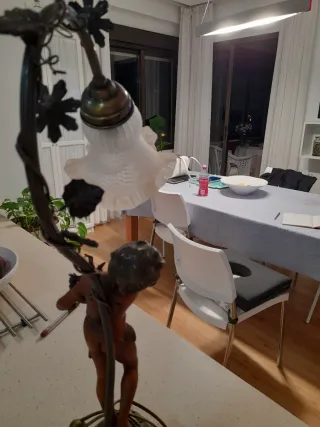 Lámpara Escultura Cupido con Lira