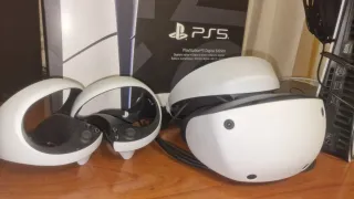 Combo PS5 Digital + PSVR2 + Cuffie