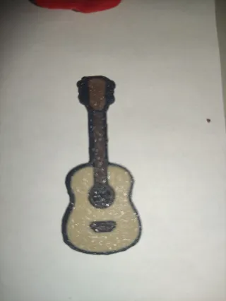 Pines y Llaveros Feria personalizados