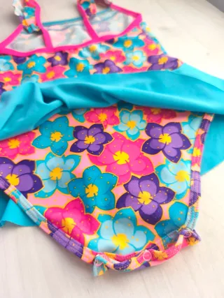 Bañador niña falda 3-4 años