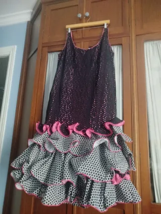 Vestido Flamenco Negro y Rosa