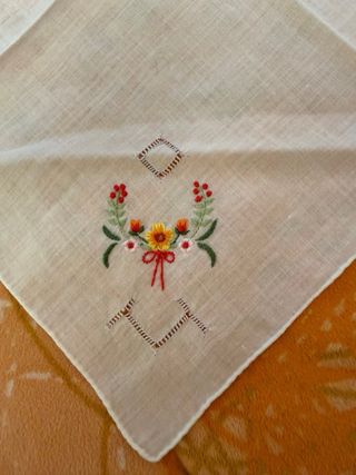 4 Fazzoletti Cotone Ricamati