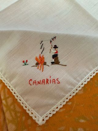 4 Fazzoletti Cotone Ricamati