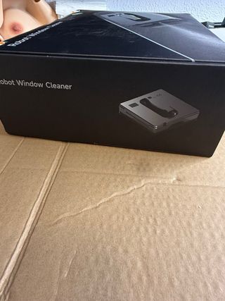 Robot Limpia Cristales con Doble Spray