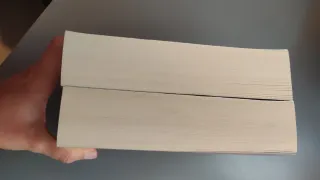 Libros Serpent and Dove y Blood and Honey