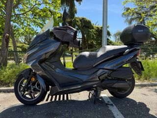 Kymco Grand Dink 300i ABS Negra