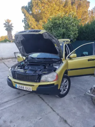 Volvo XC90 2005