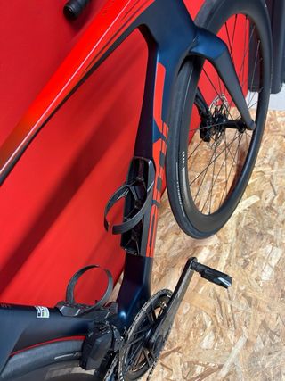 BMC Teammachine R01 three