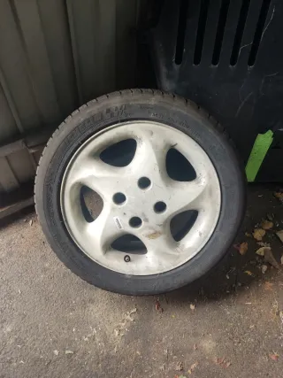 Llanta Xsara Michelin 195/50 R15 Pilot Sport