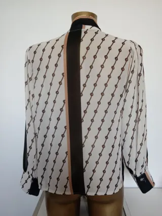 Elegante camicia in poliestere