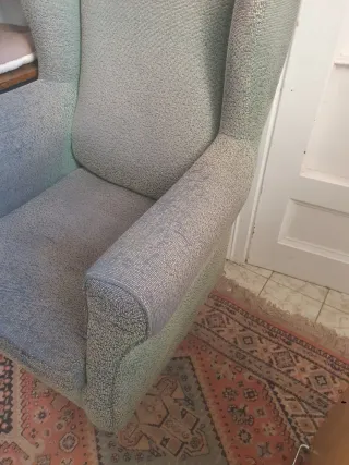 Sillón Orejero Clásico Gris