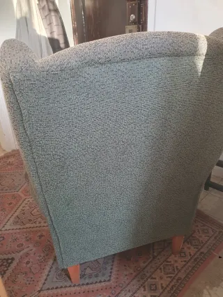 Sillón Orejero Clásico Gris