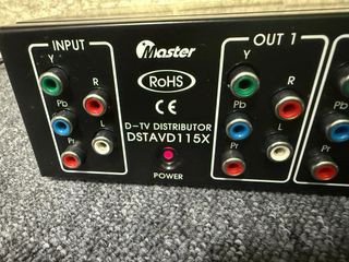 Distributore Audio/Video Master DSTAVD115X