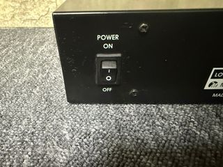 Distributore Audio/Video Master DSTAVD115X