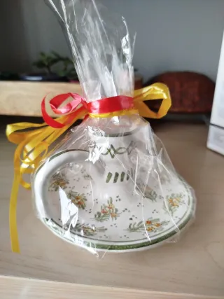 Candelabro de porcelana con vela