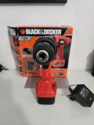Trapano avvitatore Black&Decker 12V