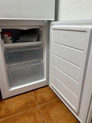 Frigorífico Combi OK. OFK 651 E W Blanco