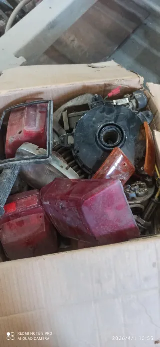 Lote recambios Vespa Primavera y PK